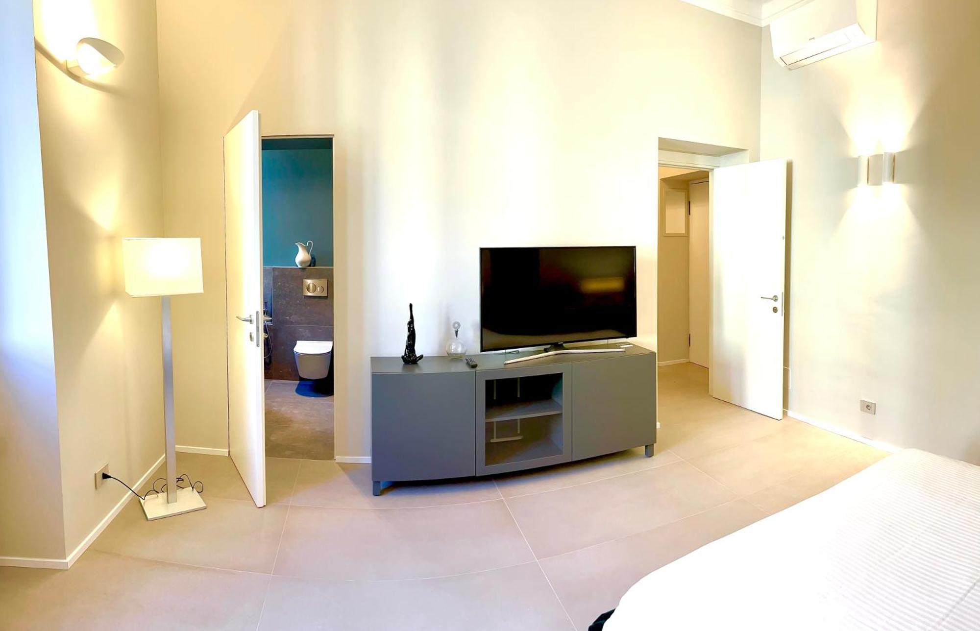 Apartment Solferino 37 Mailand
